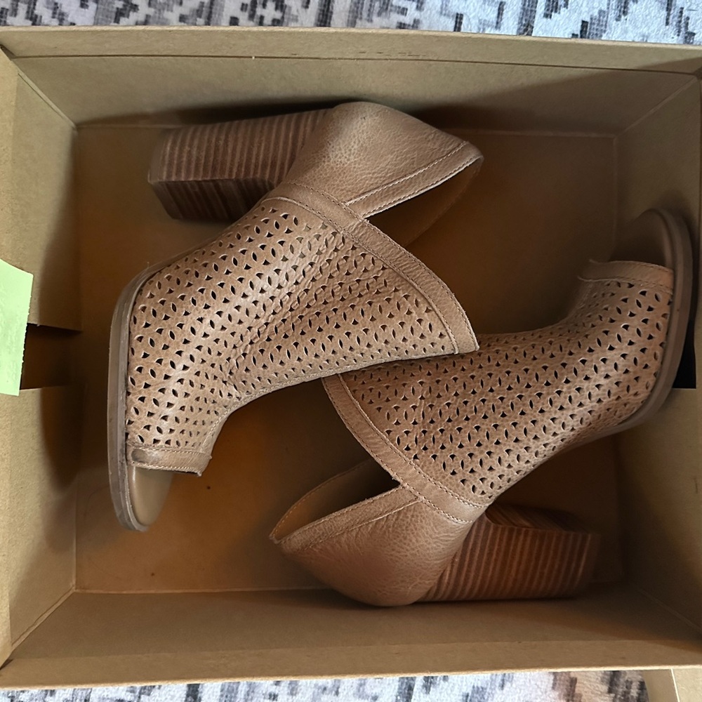 Lucky open toe booties size 6